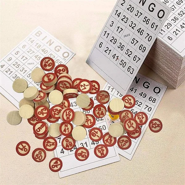 Bingobrett for voksne og barn, klassiske bingopapirkort med 40 bingonummerark og 75 sjakkbrikker, morsomme festspill