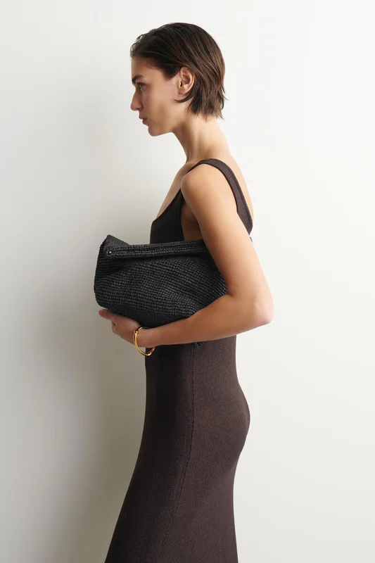 COS Women's Folded Clutch Bag - Straw in Black