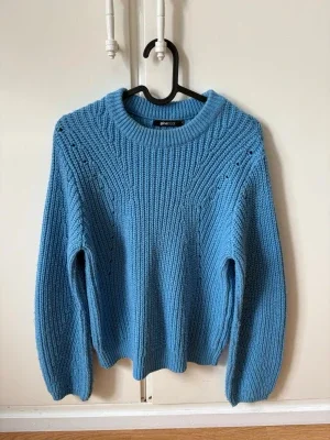 Gina Tricot Chunky Knit Sweater - Bright Blue - Size S