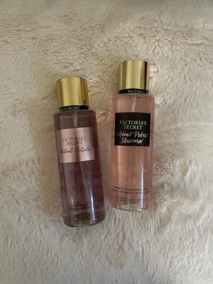 VS velvet petals mists