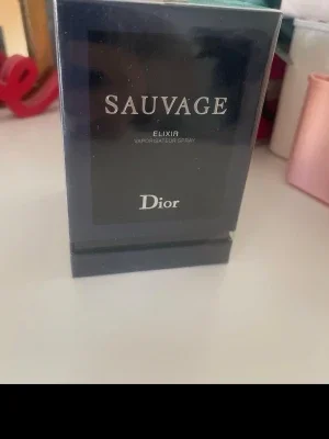 Dior Sauvage Elixir parfym
