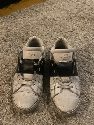 Valentino skor