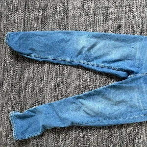Levis 512 blå jeans