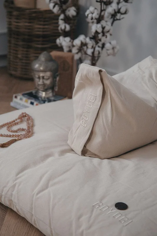 Spar 20% • Køb 2, GOYOGI Calm Organic Cotton Rectangular Yoga Bolster, Sport & Velvære, Yogaudstyr, Yogablokke