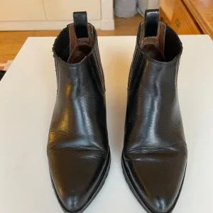 Svarta Rodebjer läderboots med klack