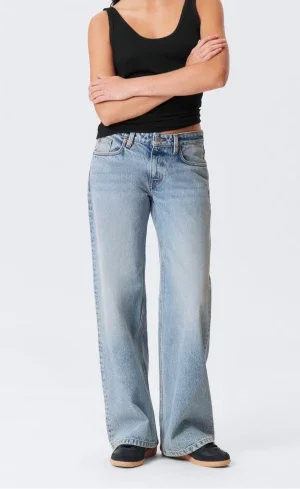 Imoo low waist loose wide leg jeans Weekday