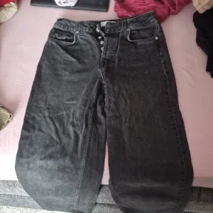 Svarta jeans från Selected Femme