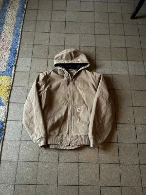 Beige sandstone washed Carhartt active jacket L