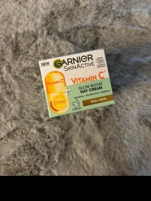 Garnier Glow Boost Dagkräm Vitamin C