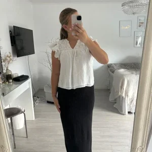 Gullig bluse