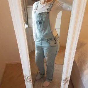 Primark, jeans-hängselbyxor