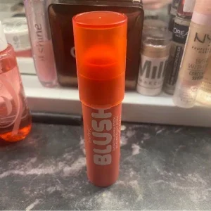 Technic Glowy Blusher Stick