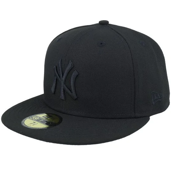 New Era - New York Yankees MLB Basics Black/Black 59Fifty Fitted Fitted Black Cap - MLB @ Hatstore