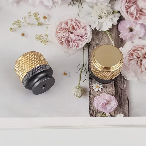 2 Pieces Cabinet Handles Gold Modern Handles, Door Handles Kitchen Drawers Pull with One Hole, Vintage Furniture Handles for Kitchen Cabinets