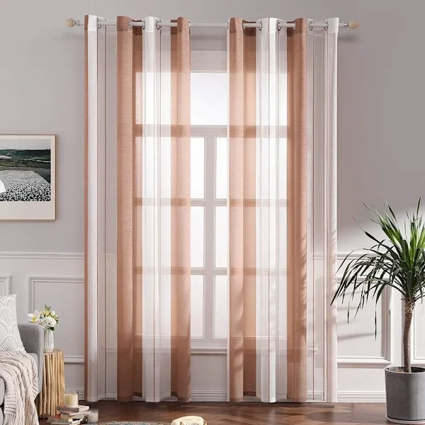 Set med 2 dekorativa 140x225cm vita+bruna, tryckta, skira gardiner