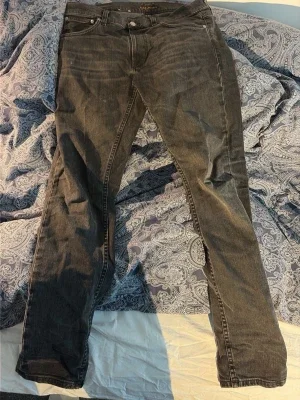 Svarta jeans från Nudie lean Dean