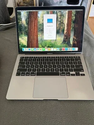 MacBook Air 2020 13-tum silver