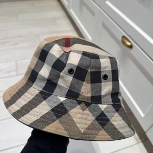 Rutig bucket hat