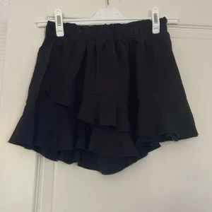 Skorts