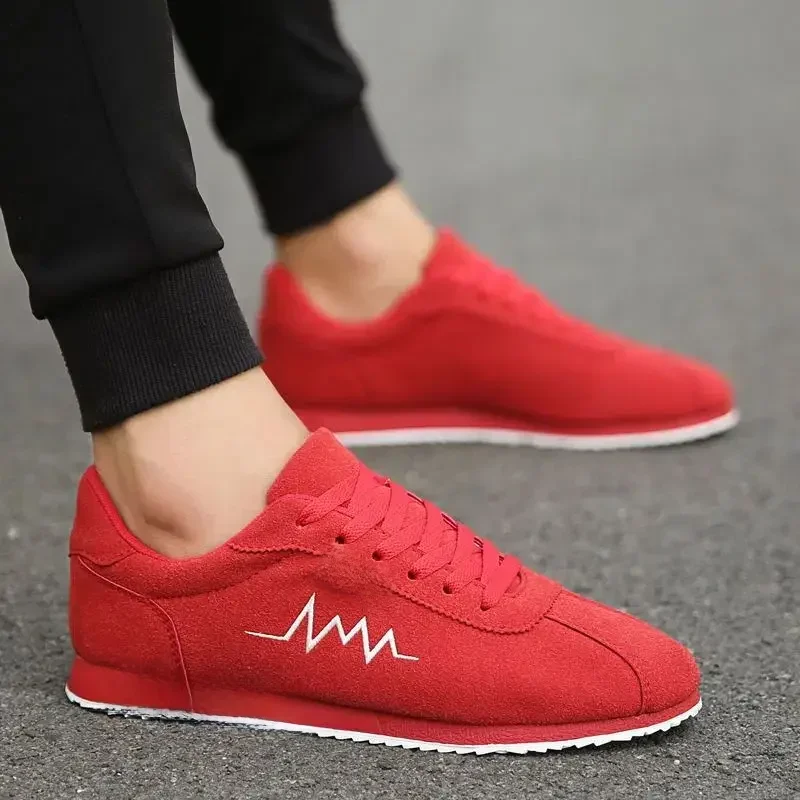 AliExpress - Nouvelles baskets basses rouges tendance été 2026 pour hommes – Chaussures en toile confortables et plates vulcanisées, respirantes, 
