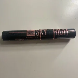 Maybelline mascara