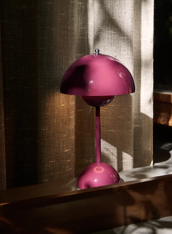 &tradition Flowerpot VP9 oppladbar bordlampe H30 - tangy rosa