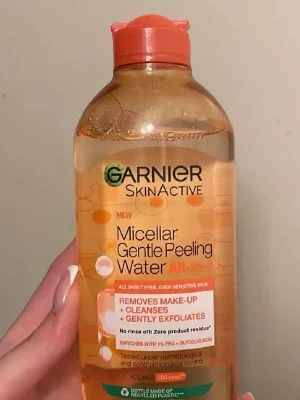 Garnier Micellar Gentle Peeling Water