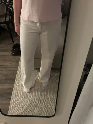 Vita raka jeans Gina