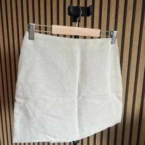 Beige linnekjol från h&m