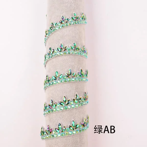 Nya DIY gränsöverskridande bröllopsklänning strass smycken, högtidskläder, väskor, accessoarer, markis strass smycken, presentdekorationskedjor