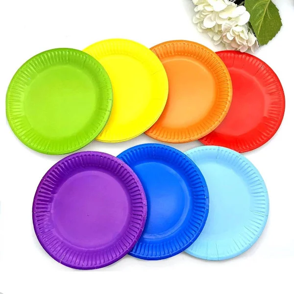 ING Regnbågsfärgade Papptallrikar, 35-pack, 18 cm, För Barnkalas och Mer, Engångstallrikar för Desserter, Snacks, Picknickar, Grillfester