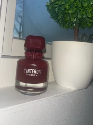 Givenchy L'Interdit Rouge Ultime 35ml