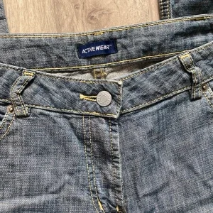 Activewear jeans