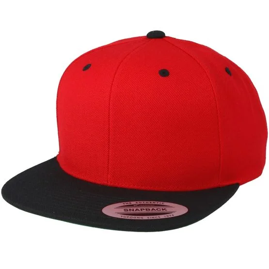 Yupoong - Rojo snapback Gorra - Classic Red/Black Snapback @ Hatstore