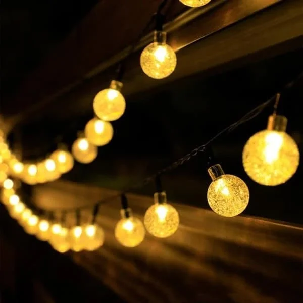 50 LED Solar Lyskaede med Krystalkugle Varmt Hvidt Lys og Lyssensor til Udendørs Have Terrasse 7m