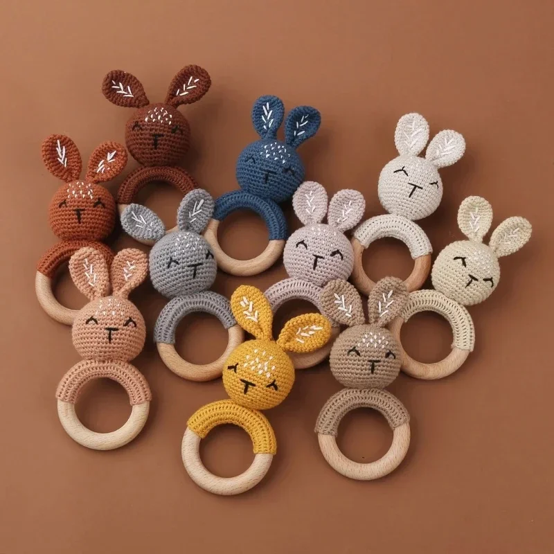 AliExpress - Hase Baby Holz Beißring Häkeln Giraffe Rassel Spielzeug BPA FREI Holz Nagetier Rassel Baby Mobile Gym Individuelles Logo Pädagogisch
